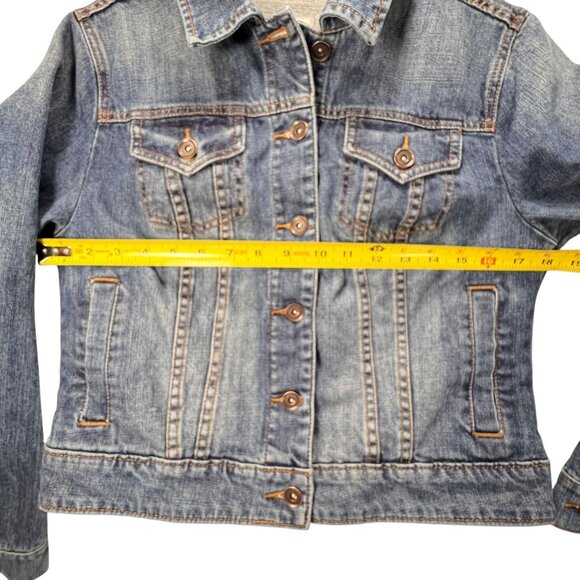 JCP Blue Jeans Denim Jacket Medium Distressed 93677 Button Pockets Short Classic - Picture 10 of 10